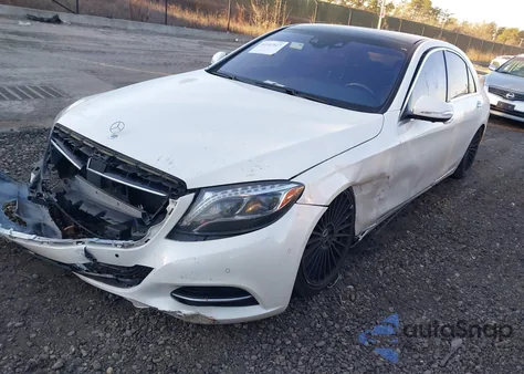 2016 Mercedes-Benz S 550 4Matic z USA, uszkodzony, nr VIN WDDUG8FB3GA245888